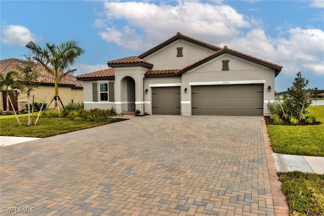 2066 Grove Dr, Naples, FL 34120 - photo 1