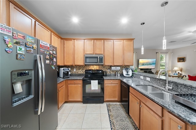 15013 Summit Place Cir, Naples, FL 34119 - photo 16