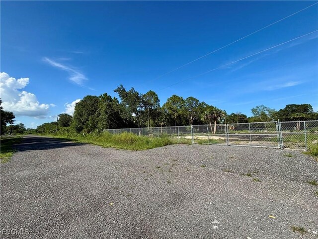 235 S Palomino St, Clewiston, FL 33440 - photo 3