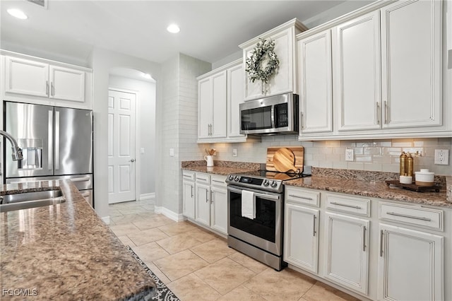 12631 Blue Banyon Ct, North Fort Myers, FL 33903 - photo 8
