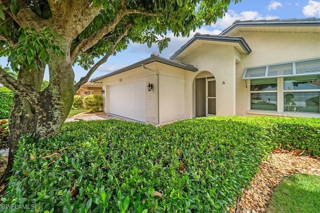 725 Kings Way, Naples, FL 34104 - photo 1