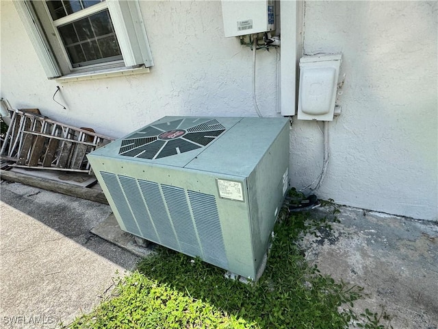 64 Wolcott Dr, North Fort Myers, FL 33903 - photo 10