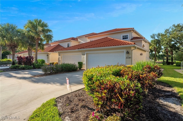3330 Grand Cypress Dr Unit 202, Naples, FL 34119 - photo 1