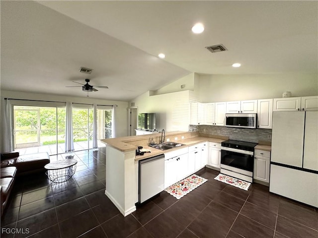 688 Homestead Rd S, Lehigh Acres, FL 33974 - photo 7
