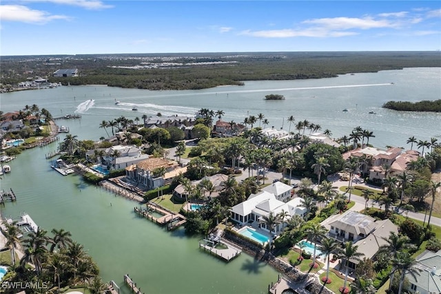 989 Admiralty Parade E, Naples, FL 34102 - photo 3