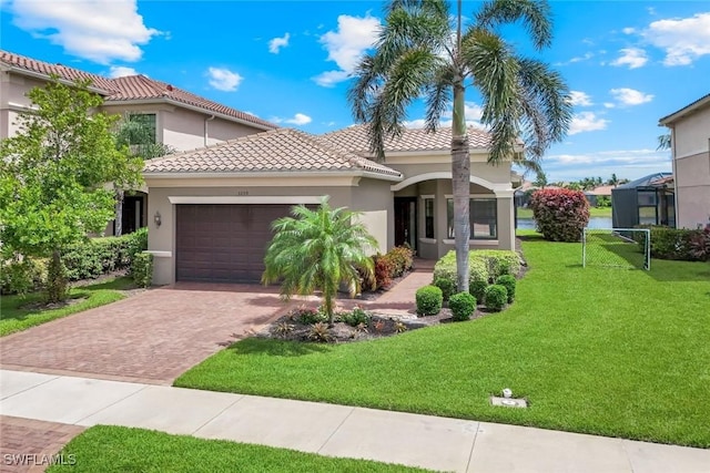 3259 Tahoe Ct, Naples, FL 34119 - photo 2
