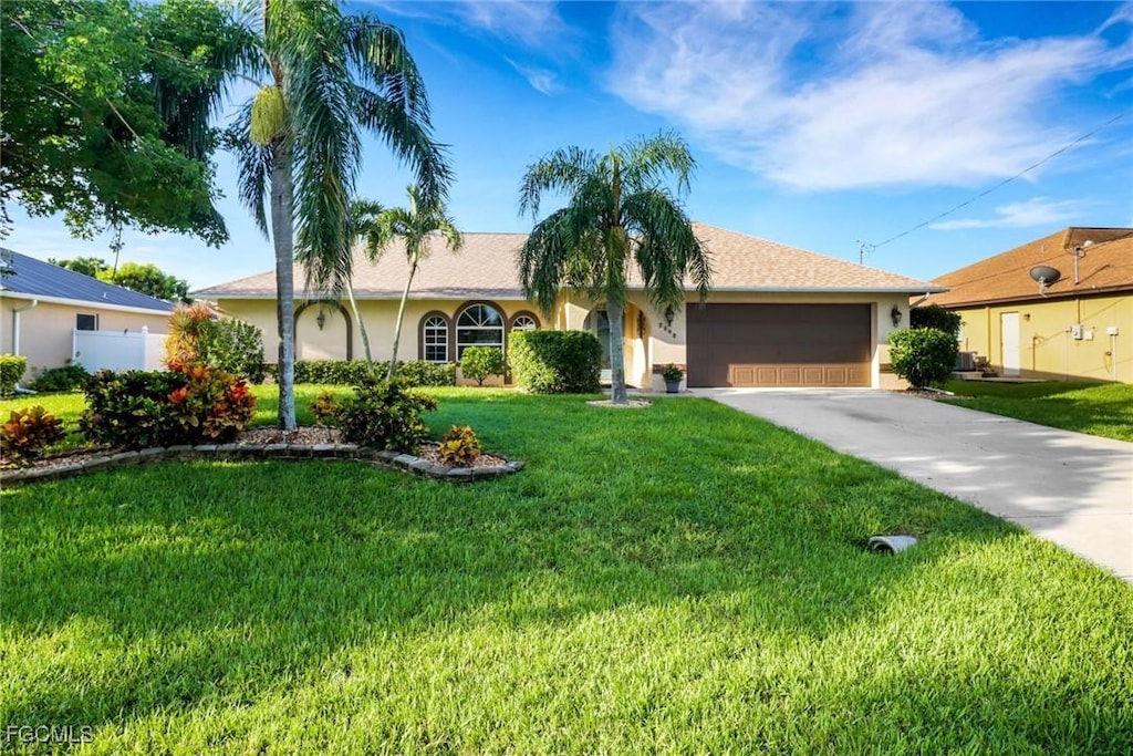 2542 SW 37th St, Cape Coral, FL 33914 - photo 1