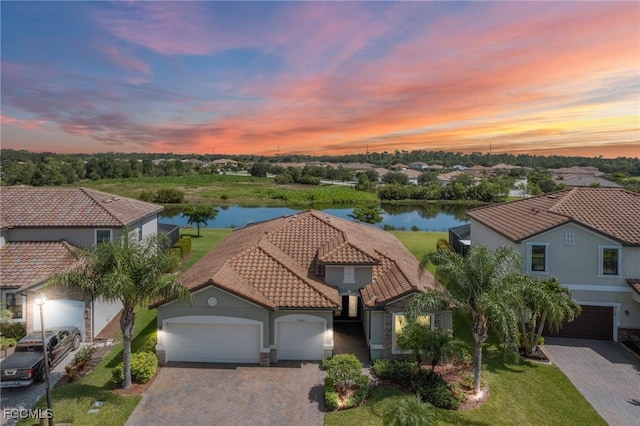 10061 Avalon Lake Cir Unit 104, Fort Myers, FL 33913 - photo 2