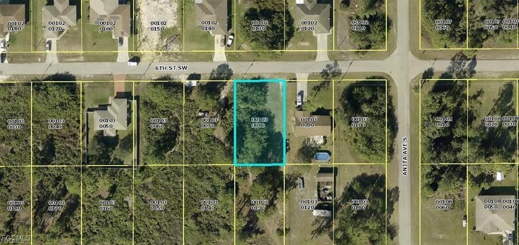 2605 6th St SW, Lehigh Acres, FL 33976 - photo 1