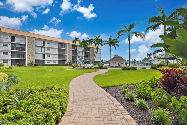2900 Gulf Shore Blvd N Unit 111, Naples, FL 34103 - photo 25