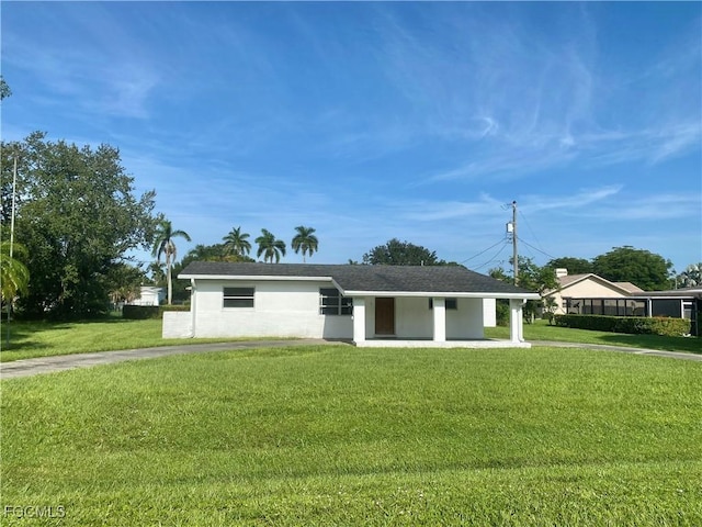 235 Maine Ave, Fort Myers, FL 33905 - photo 1