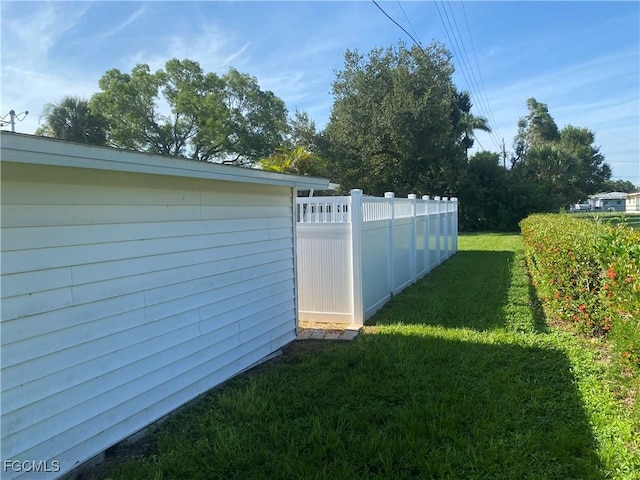 235 Maine Ave, Fort Myers, FL 33905 - photo 11