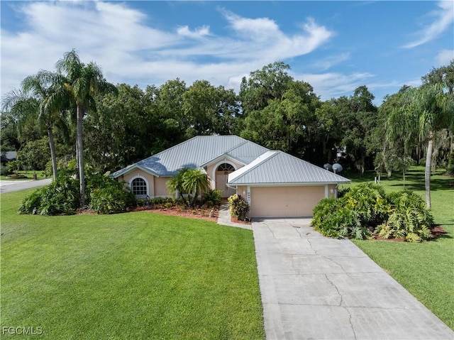 4501 Springview Cir, Labelle, FL 33935 - photo 1