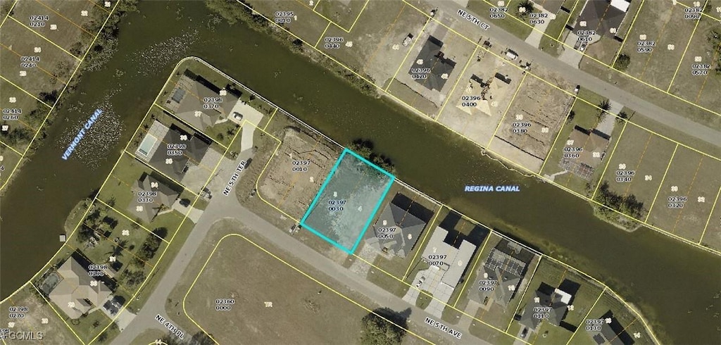 519 NE 5th Ave, Cape Coral, FL 33909 - photo 1