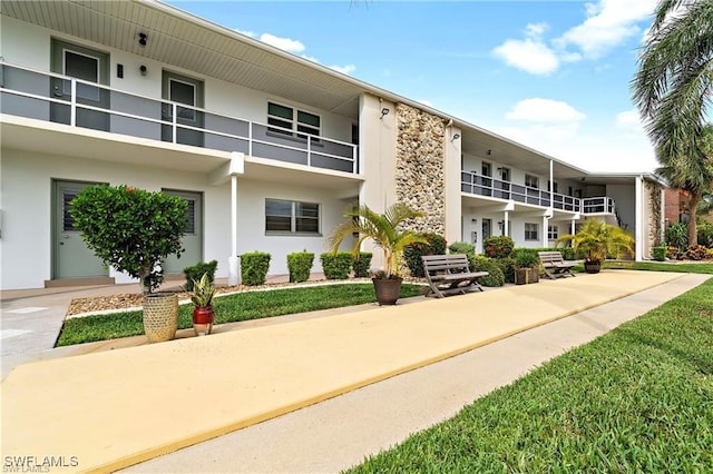 708 Victoria Dr Unit 208, Cape Coral, FL 33904 - photo 31