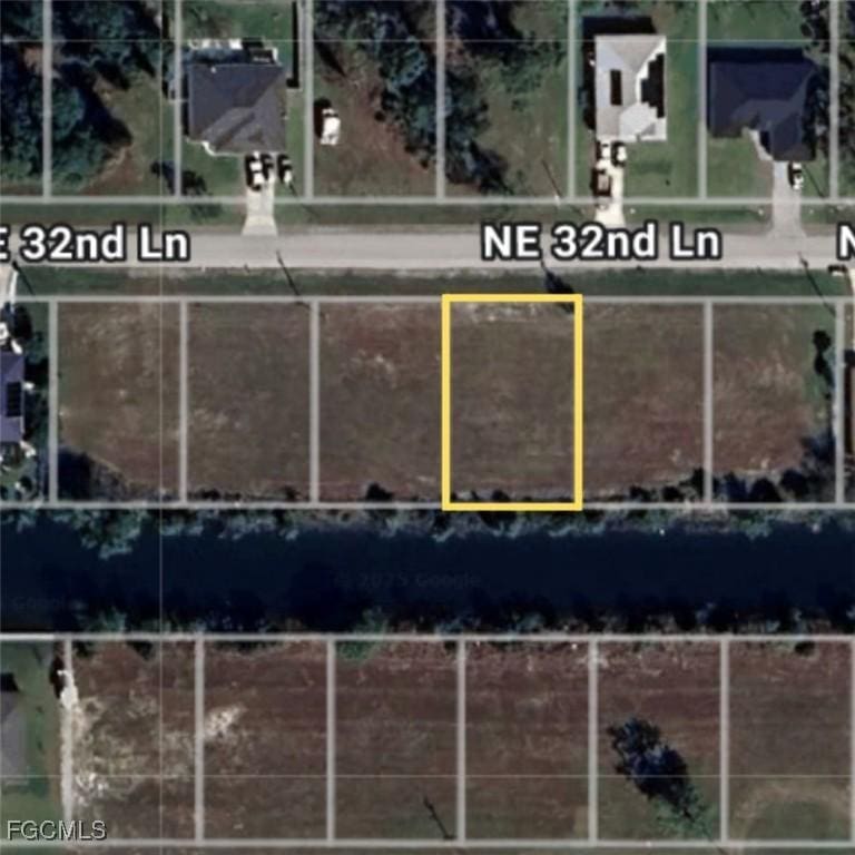 1112 NE 32nd Ln, Cape Coral, FL 33909 - photo 3