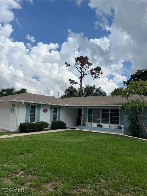 541 Val Mar Dr, Fort Myers, FL 33919 - photo 1