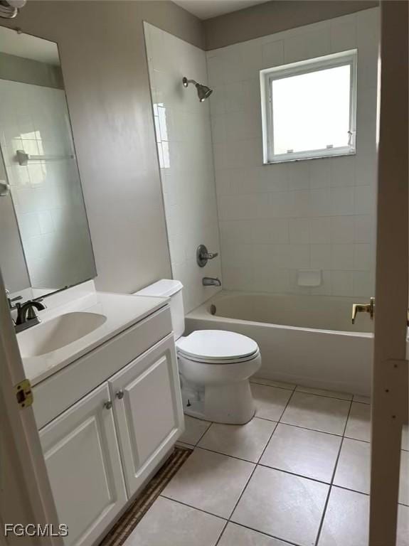 8661 Manderston Ct, Fort Myers, FL 33912 - photo 5