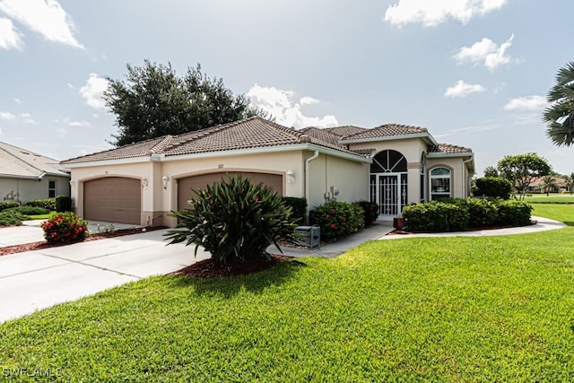 1821 Avian Ct, Naples, FL 34119 - photo 5
