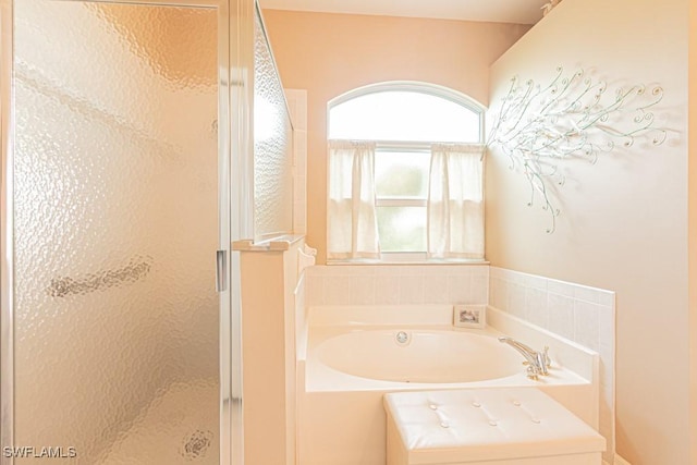 1821 Avian Ct, Naples, FL 34119 - photo 30
