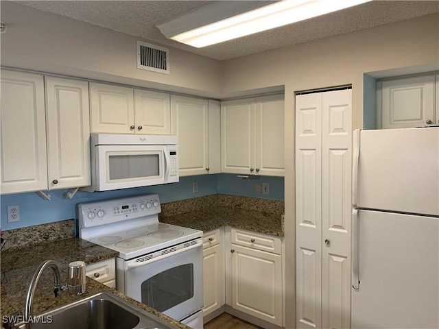 1250 Wildwood Lakes Blvd Unit 101, Naples, FL 34104 - photo 6