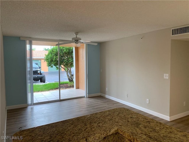1250 Wildwood Lakes Blvd Unit 101, Naples, FL 34104 - photo 11