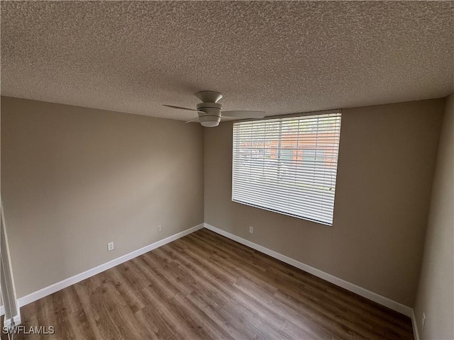 1250 Wildwood Lakes Blvd Unit 101, Naples, FL 34104 - photo 8