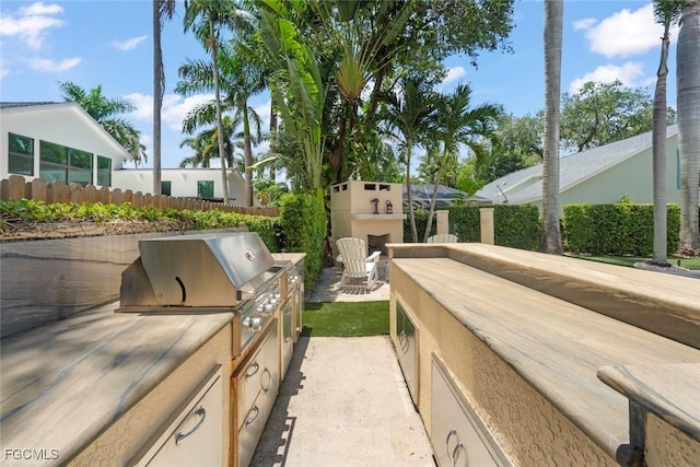 1226 Wales Dr, Fort Myers, FL 33901 - photo 42