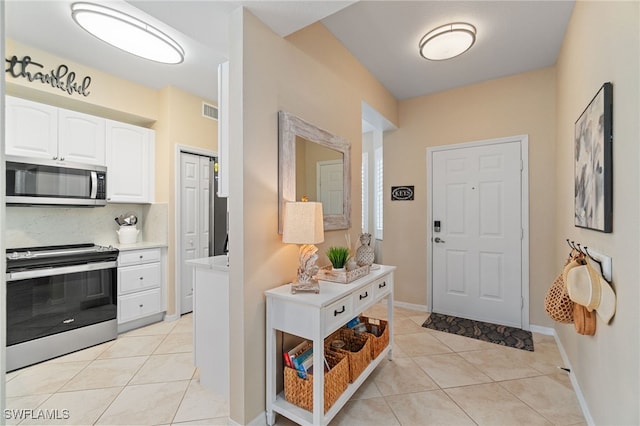 2335 Carrington Ct Unit 104, Naples, FL 34109 - photo 3
