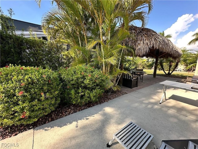 10327 Prairie Iris Trl, Fort Myers, FL 33905 - photo 3