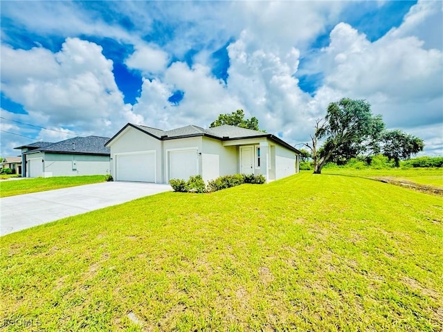 9011 Penny Cir, Labelle, FL 33935 - photo 1