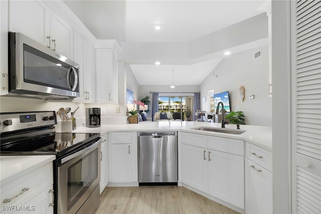 864 Tanbark Dr Unit 203, Naples, FL 34108 - photo 5