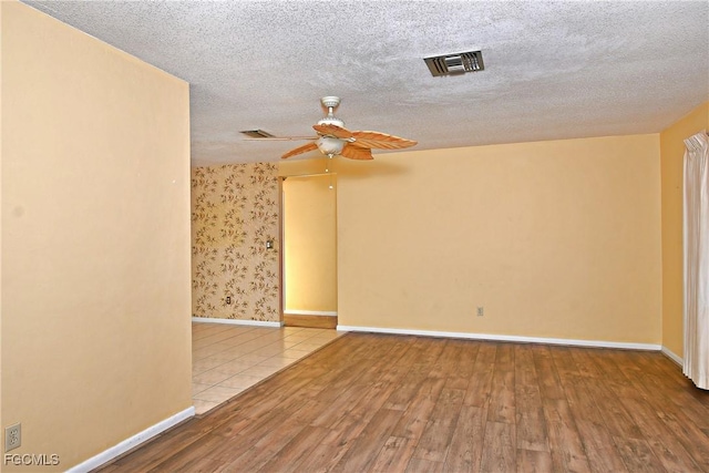 525 Shadyside St, Lehigh Acres, FL 33936 - photo 8