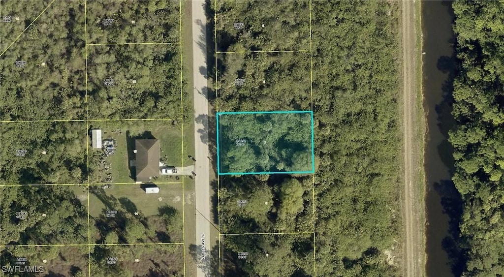 449 Naples Ave S, Lehigh Acres, FL 33974 - photo 2