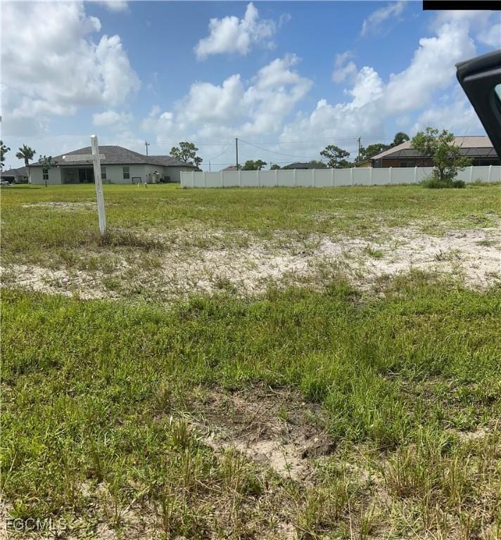 2509 SW 28th Ter, Cape Coral, FL 33914 - photo 1