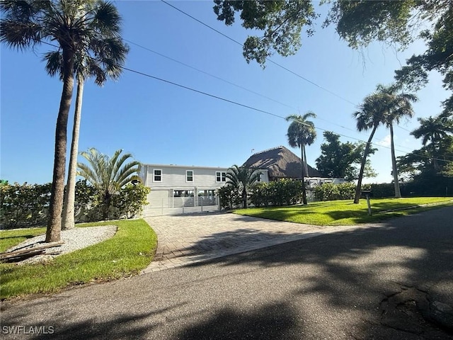 4835 E Riverside Dr, Fort Myers, FL 33905 - photo 2