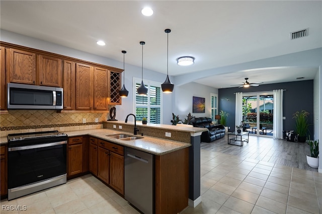 8698 Colony Trace Dr, Fort Myers, FL 33908 - photo 2