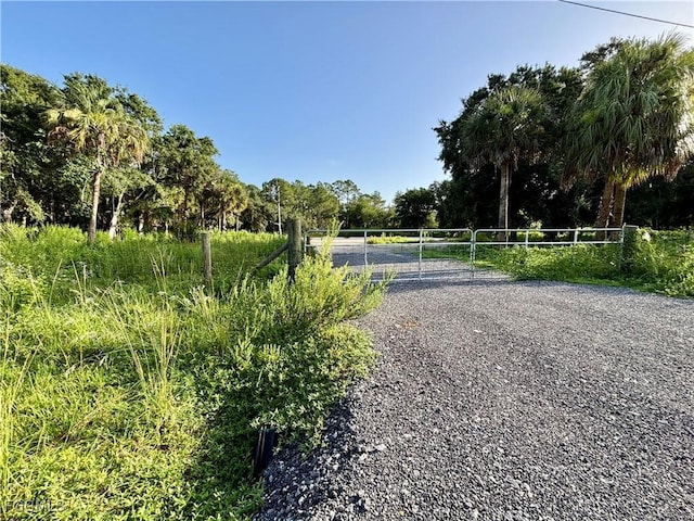 415 Perimeter Rd, Clewiston, FL 33440 - photo 2