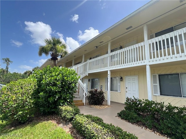 4613 Bayshore Dr Unit B7, Naples, FL 34112 - photo 1