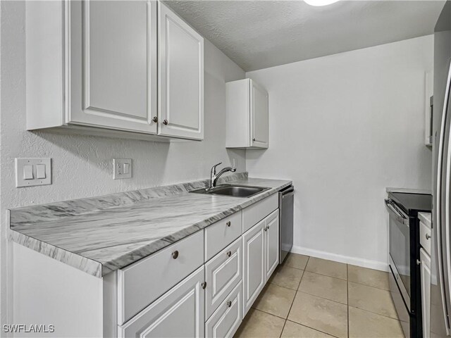 4613 Bayshore Dr Unit B7, Naples, FL 34112 - photo 10