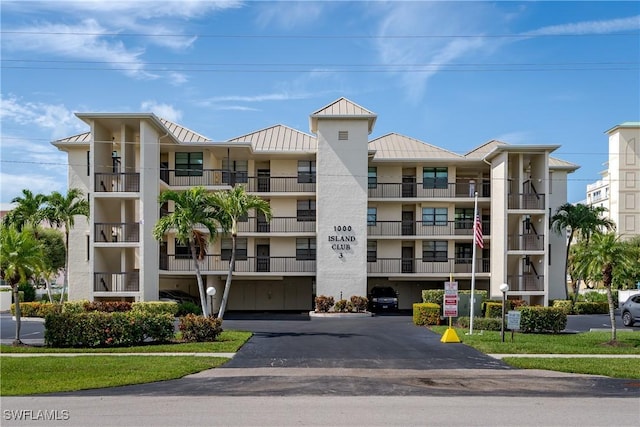 1000 Swallow Ave Unit 12, Marco Island, FL 34145 - photo 1