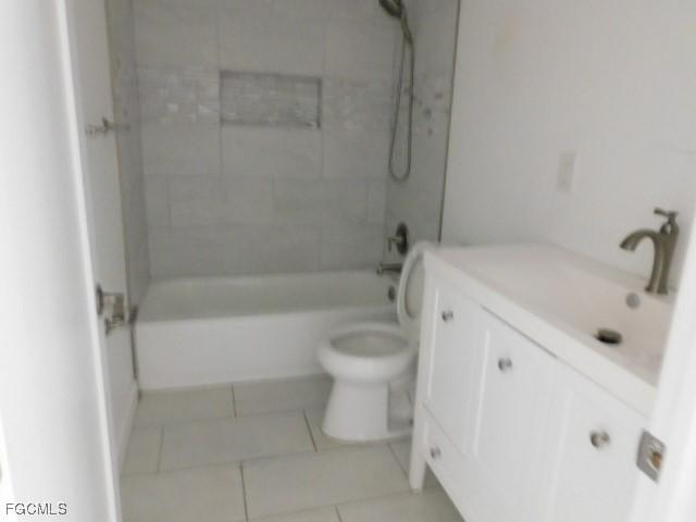 3203 Woodside Ave, Naples, FL 34112 - photo 9