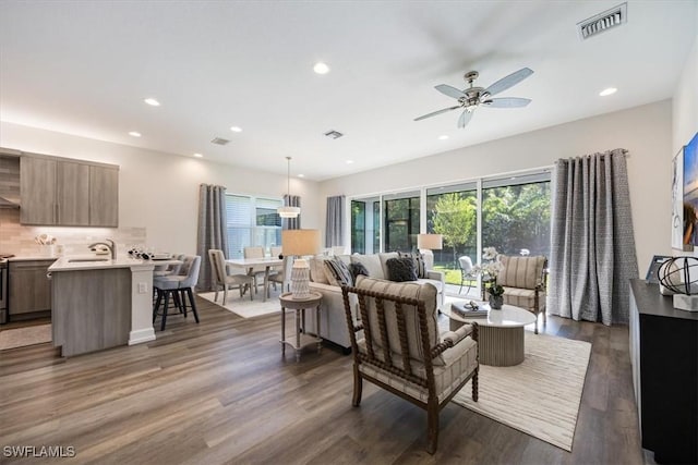 12452 Violet Ln, Naples, FL 34120 - photo 10