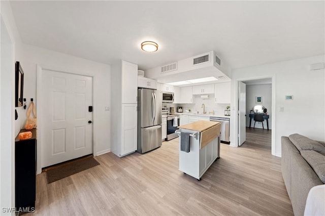 19 Bob O Link Ct Unit A, Naples, FL 34105 - photo 5