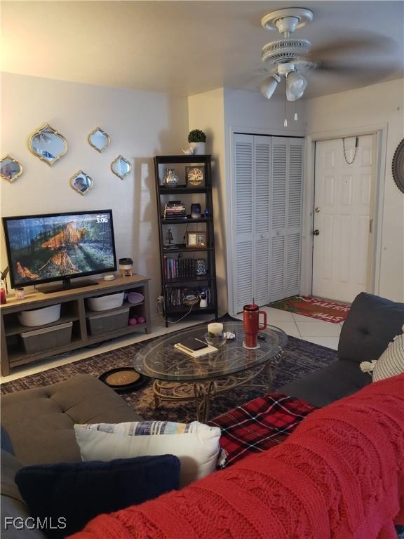 4777 Orange Grove Blvd Unit I-5, North Fort Myers, FL 33903 - photo 3