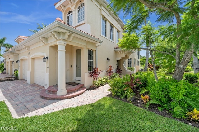 5626 Cape Harbour Dr Unit 102, Cape Coral, FL 33914 - photo 2