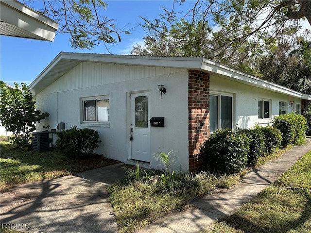 821 Courtington Ln Unit 1, Fort Myers, FL 33919 - photo 1