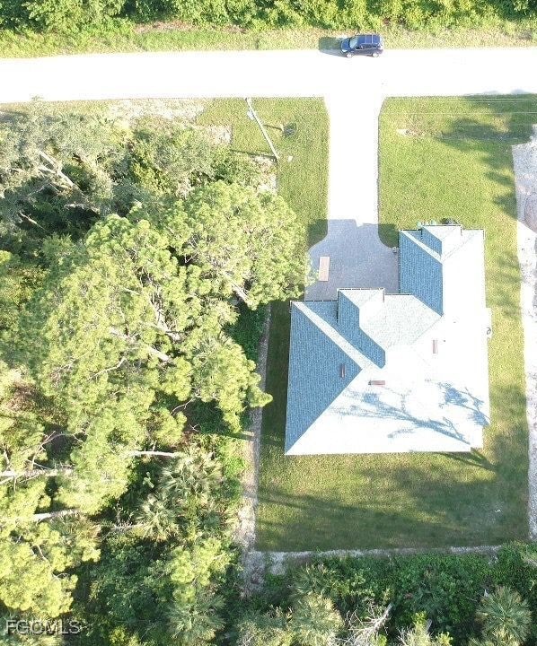 578 Woodview Dr, Lehigh Acres, FL 33972 - photo 21