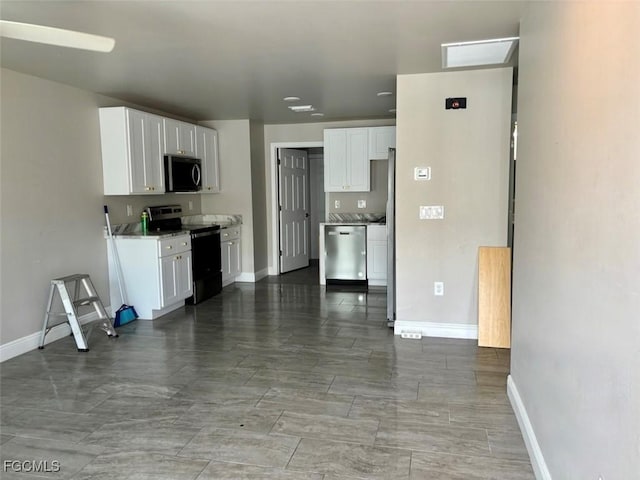 2403/2405 Maple Ave, Fort Myers, FL 33901 - photo 2