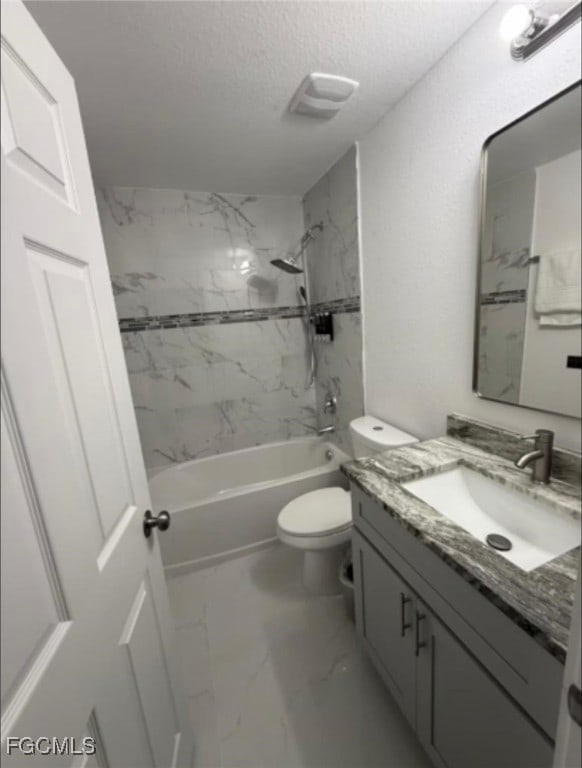 3101 36th St W, Lehigh Acres, FL 33971 - photo 2